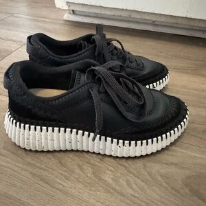 Chloé Black Sneakers
